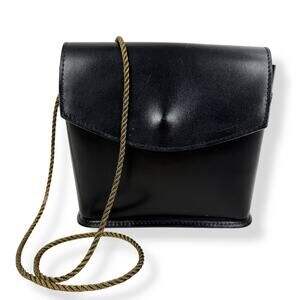 90's Italian crafted black genuine leather mini structured box bag by 9 & Co.